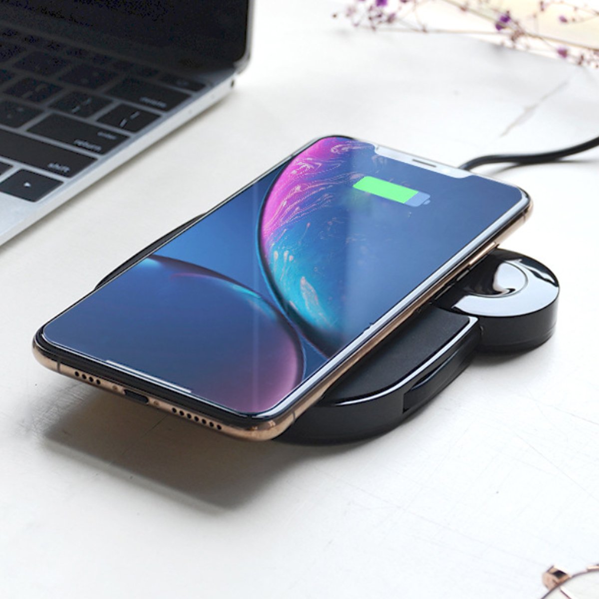 2-in-1 Wireless Phone and Apple Watch Charger